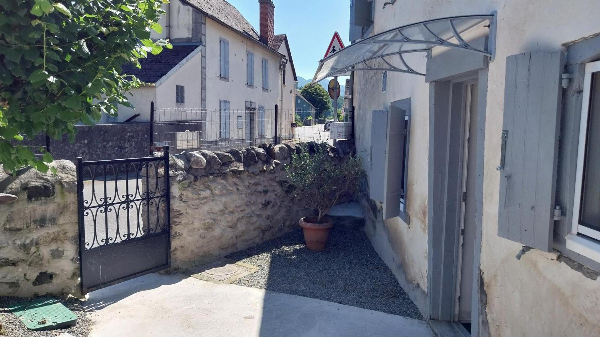 Maison De Campagne Issor Exterior photo